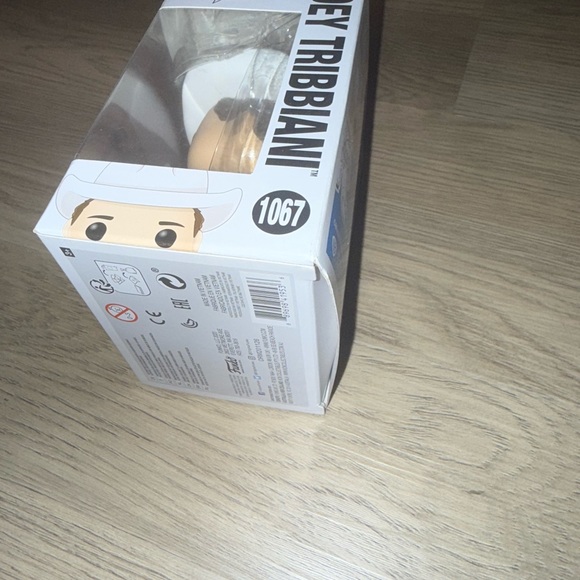 Funko Pop Friends Vinyl Figures -‎ Multicolor Set - Picture 4 of 9